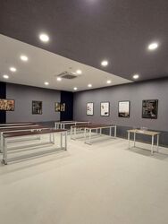 Westway (D5), Retail #569583371
